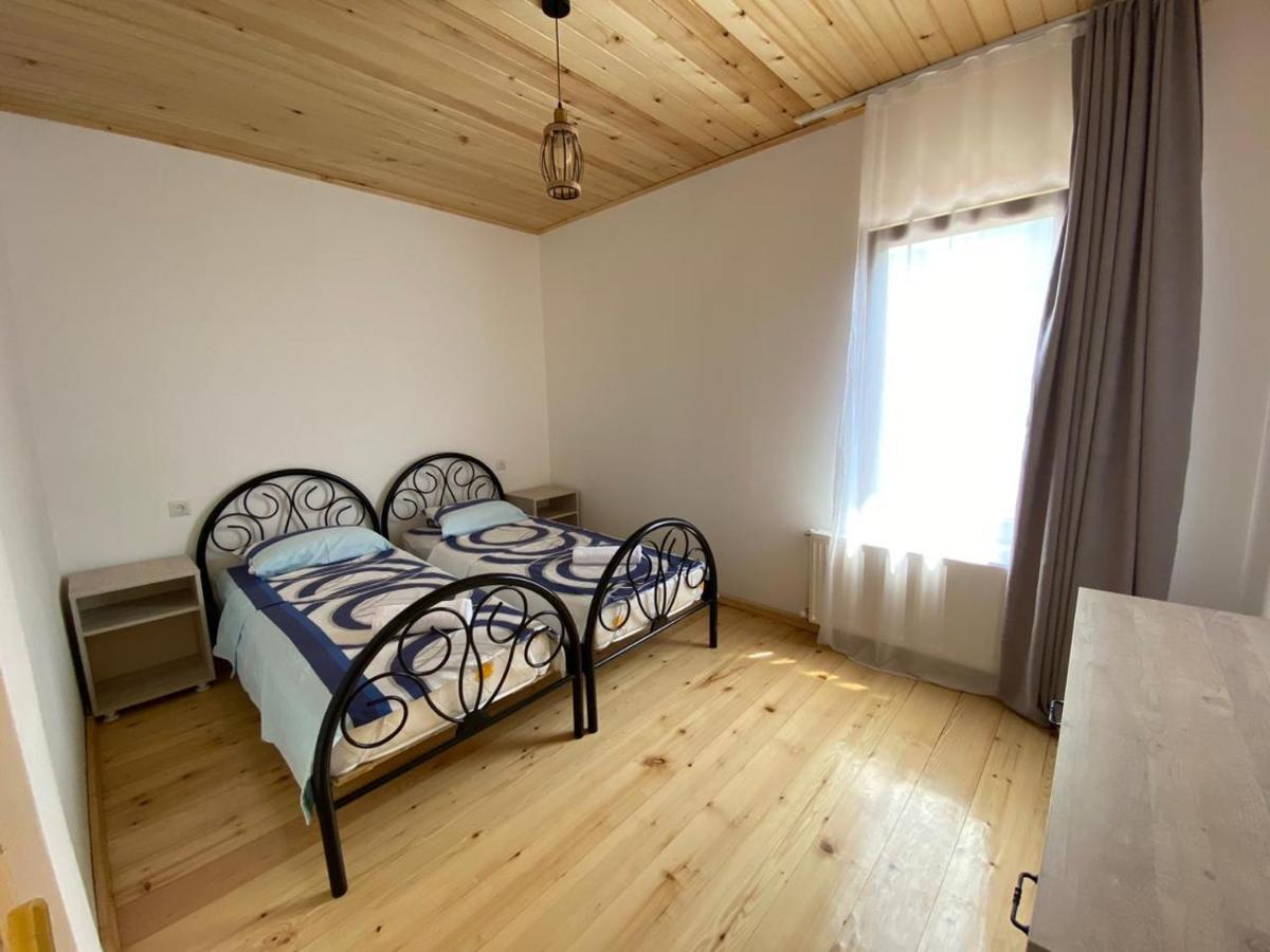 Cottage Qel เมสเตีย ภายนอก รูปภาพ
